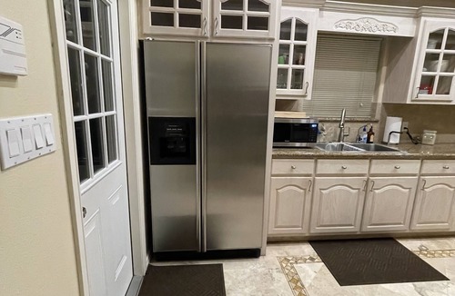 Brownsville House | Spacious Rental for Business Travelers & Family Getaways!