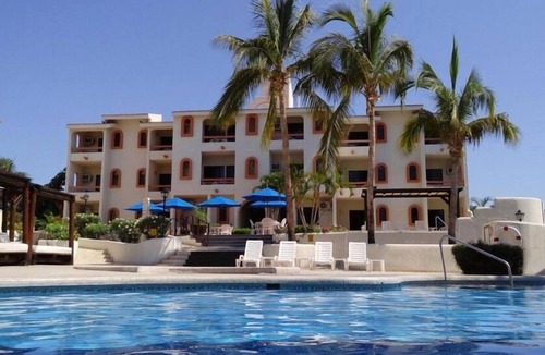 Campo de Golf Fonatur Hotel | Spacious Studio with Outdoor Pool