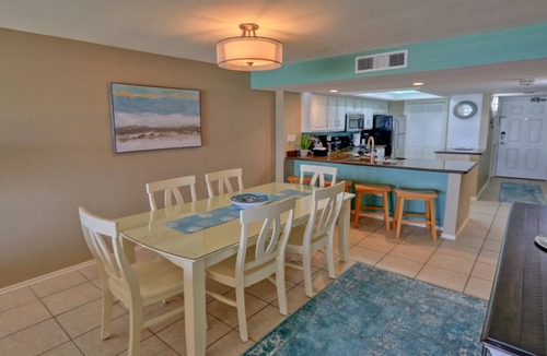 South Padre Island Condo | Specials! Luxe Oceanfront, WFH, Extra amenities!