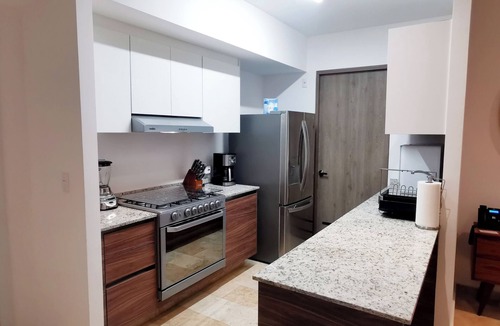 Queretaro Apartment | Spectacular view, luxury apartment on the 11th floor and air conditioning