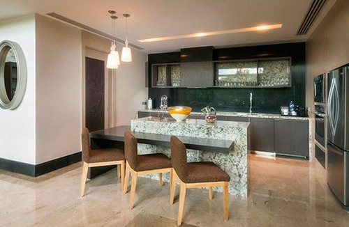 Villa Juarez Condo | Spectacular Grand Luxxe 3-BD 4-BA Loft; sleeps 10; free golf and massages