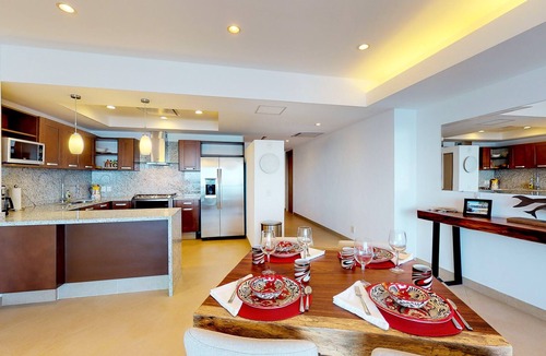 Flamingos Condo | Spectacular Oceanfront, 2 Bedroom, 2 Bathroom Condominium in Nuevo Vallarta