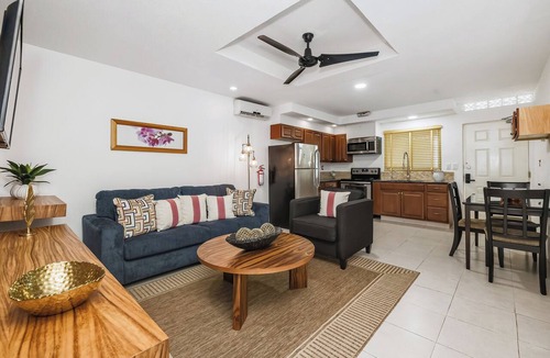 Colonia Andres Condo | Spectacular Top Floor Oceanfront One Bedroom Penthouse in Downtown Cozumel