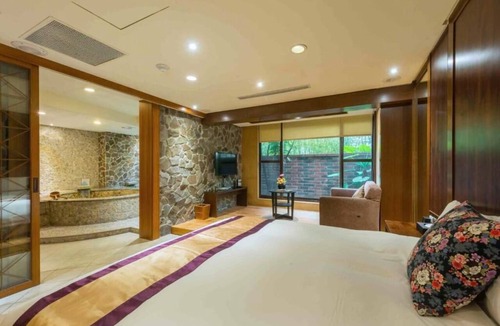 Alian District Hotel | SPRING HILL HOTEL