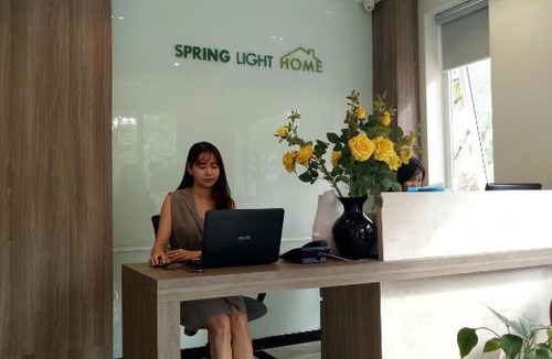 Tan Qui Dong Apartment | Spring Light Home