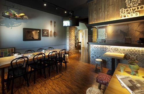 Dongshan Bed & Breakfast | SpringTree B&B