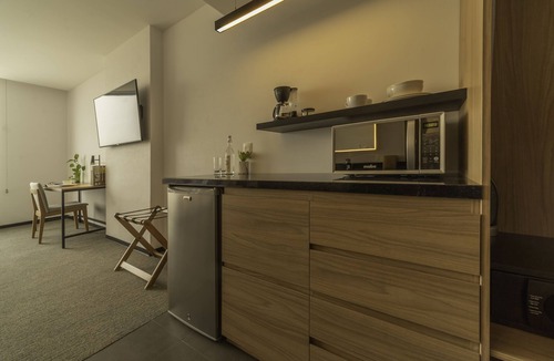 Downtown Queretaro Hotel | Stadía Suites Querétaro Centro Histórico