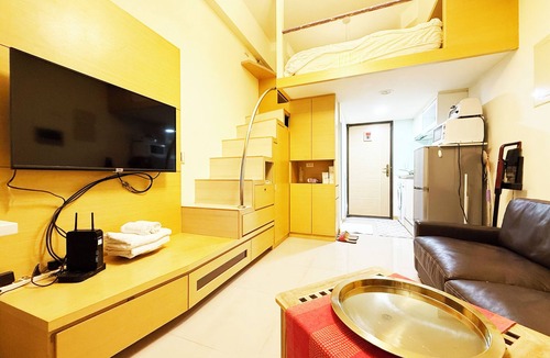 Zhongshan Apartment | STARJOPHIEL- Cozy Loft Apartment near MRT Zhongshan