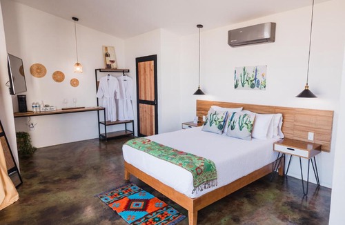 Valle de Guadalupe Bed & Breakfast | Starlight bungalow queen 4