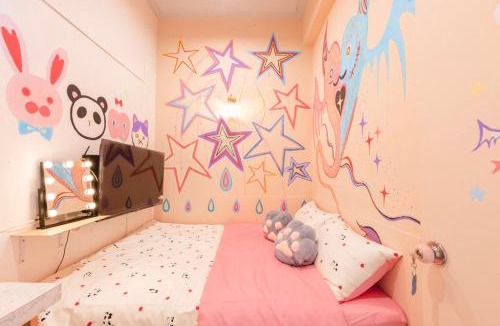 Old Town House | Stars walk slowly
