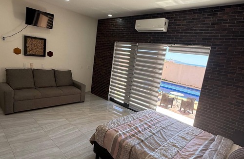 El Sargento Hotel | Stella Maris
