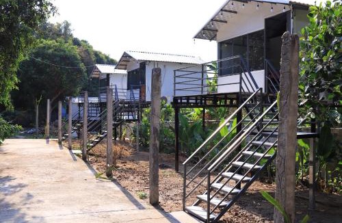 Tri Ton House | Stone Garden Farmstay