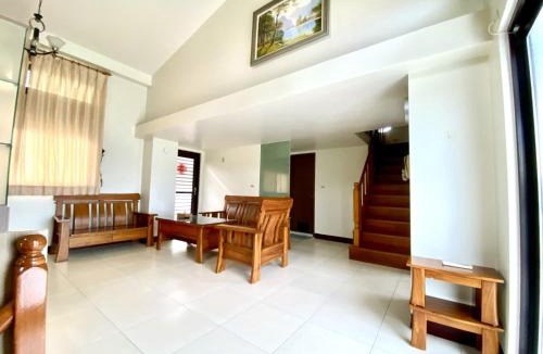 Sanyi House | Stone Talk Bed and Breakfast