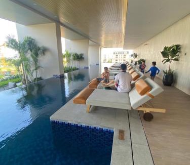 Ha Long Apartment | Studio ICON40