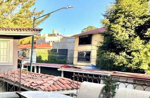 Bosques de las Lomas Apartment | Studio in a fancy house with common areas