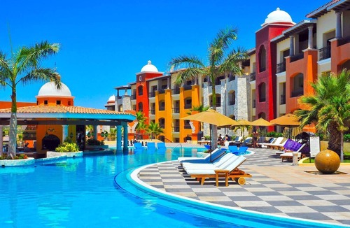 Juarez Villa | Stunning 2-bedroom villa in beautiful Cabo San Lucas with full resort amenities.