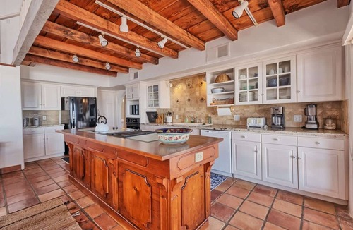 Las Conchas House | Stunning, Cozy Beachfront Home Paz de Penasco
