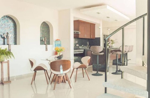 La Manzanilla House | Stunning Oceanview 2BR Loft Indoor-Outdoor Living Walk to Beach