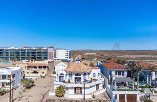 Las Conchas House | Stunning Private Home Villa de las Tres Sirenas