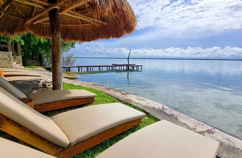 Buenavista House | Stunning Villa Santuario Lake Front Oasis