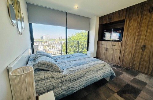 Granja Apartment | Stylish 2BR Apartment at Torre Bermeo