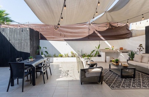 Ensenada House | Stylish 3 bedroom home with a fireplace downtown