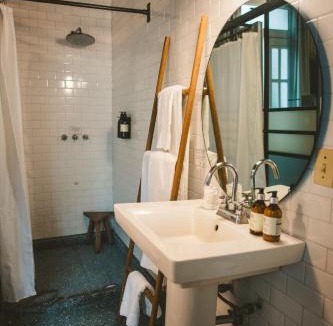 Colonia Roma House | Stylish Colonial Stay in Roma Norte W Rooftop 8BR