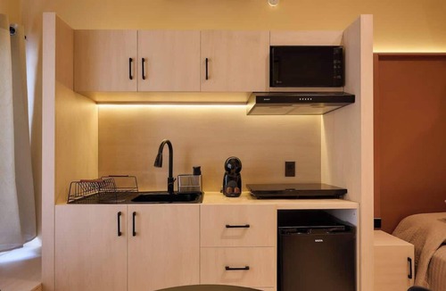 Reforma Apartment | Stylish King Apartment in Oaxaca's Reforma District