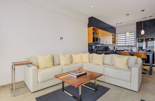 Alta Vista Apartment | Stylish Romantic Zone Pool Ocean Views Rooftop Bar