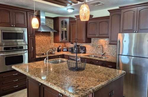 Bella Vista Apartment | Stylish Sonoran Sky 3 bedroom