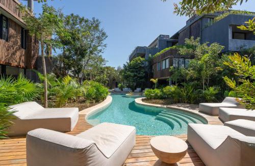 Playa Paraiso Apartment | Stylish Studio in Humana Bikes & Pools