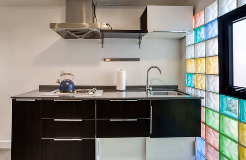 Centro Apartment | Stylish Studio: Lounge w/Games, Rooftop & Gym+Fire Pit