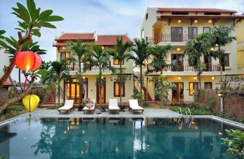 Hoi An Villa | Suite in Orchid Riverside Oasis with Breakfast.