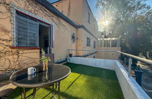 Chapalita Apartment | Suite para 4 con Terraza Privada, en el Corazón de Chapalita 11