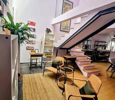 Portales House | Suite Verde amplia para 6 huéspedes Espacios cómodos, diseño relajante y ubicación céntrica