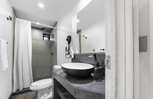 Del Carmen Hotel | Suites Calle Berlin