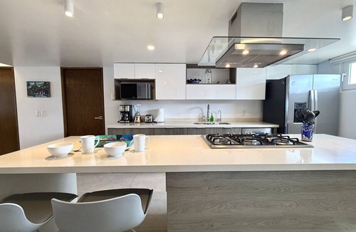 Las Glorias Apartment | Sun, Sand & Breakfast! 2BR Beachfront Gem