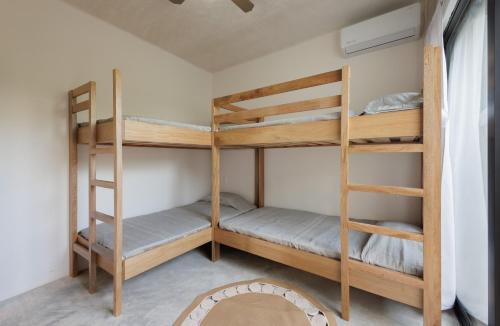 Barra de Colotepec Apartment | Sunny Apartments with Pools, AC & fast wifi