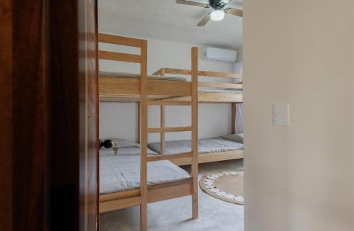 Barra de Colotepec Apartment | Sunny Apartments with Pools, AC & fast wifi