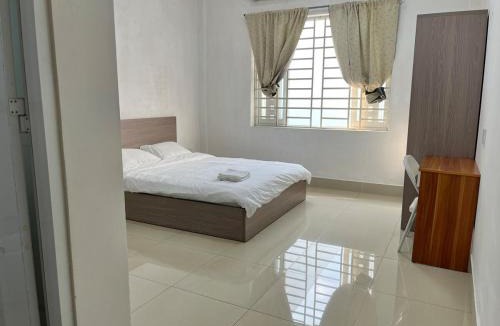 Tan Thuan Tay Apartment | Sunny Studio District 7 next to LotteMart 01