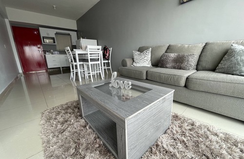 Costa de Oro Apartment | Sunset condo