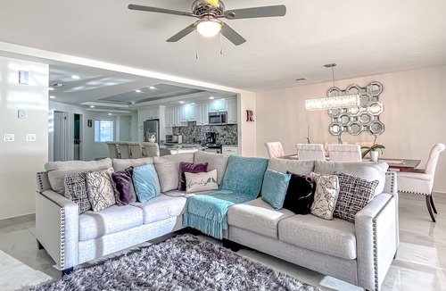 Playa Encantada Condo | SunsetParadise/Jolla Excellence/3BR/Indoorpool