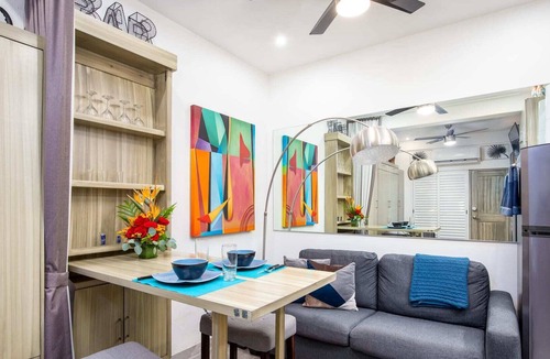 Lazaro Cardenas Apartment | Super Cozy Studio! Well Laid out Everything you Ne