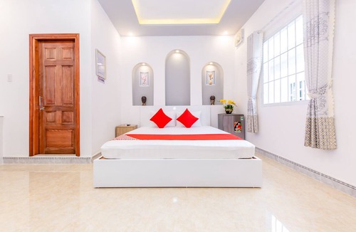 Cam Ranh Hotel | Super OYO 598 Peony Hotel