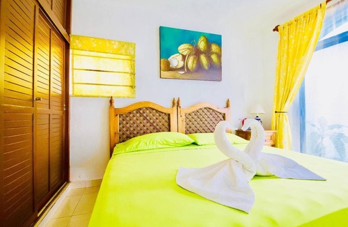 Playacar Bed & Breakfast | Superior Double Room King Size Bed