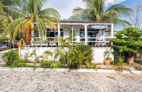 Santa Maria Huatulco House | Surf and Stay Casita -beach-waves -nature