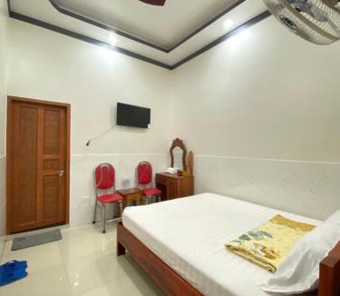 La Gi Bed & Breakfast | Tùng Thủy Homestay - Dinh Thầy Thím Lagi