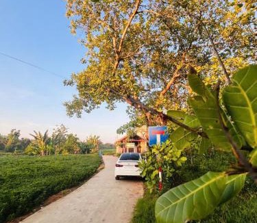 Quan Tom Hotel | Tổ Homestay