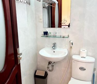 Phan Thiet Bed & Breakfast | T's House Motel