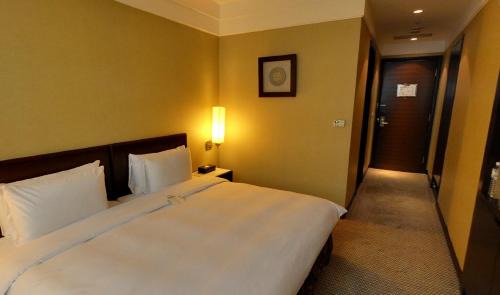 Zhongshan Hotel | Taipei International Hotel